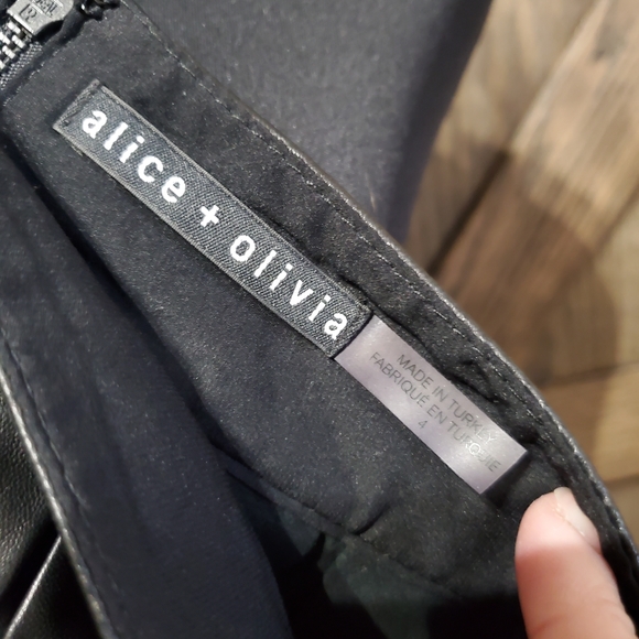 Alice + Olivia Black Leather Pleated Mini Skater Skirt - Picture 3 of 4